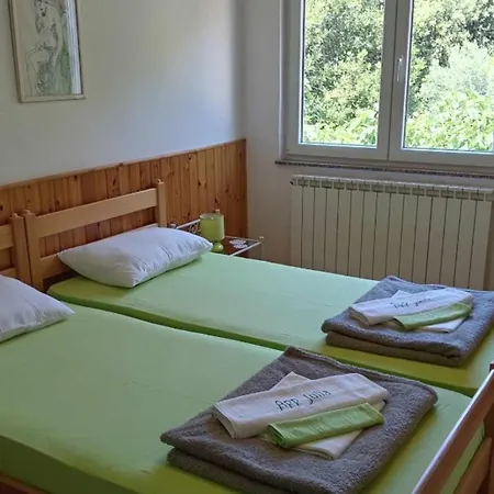 Julia Vendégház 3*